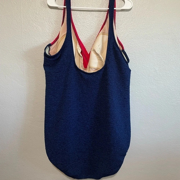 Penbrooke crinkled one piece swimsuit plus size - Picture 2 of 6